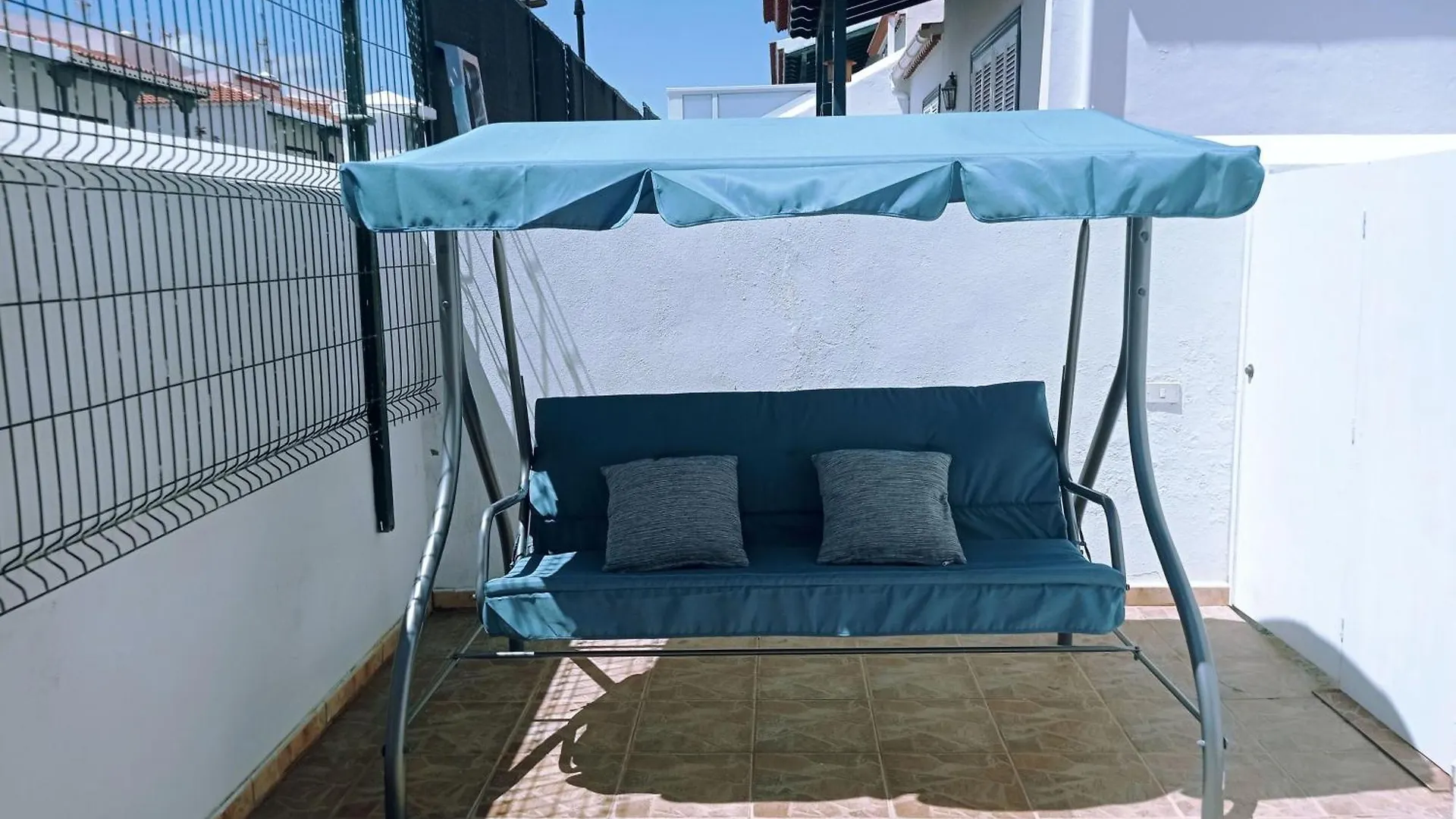 Live Abades Playa Chica & Terrace Apartment  Abades (Tenerife)