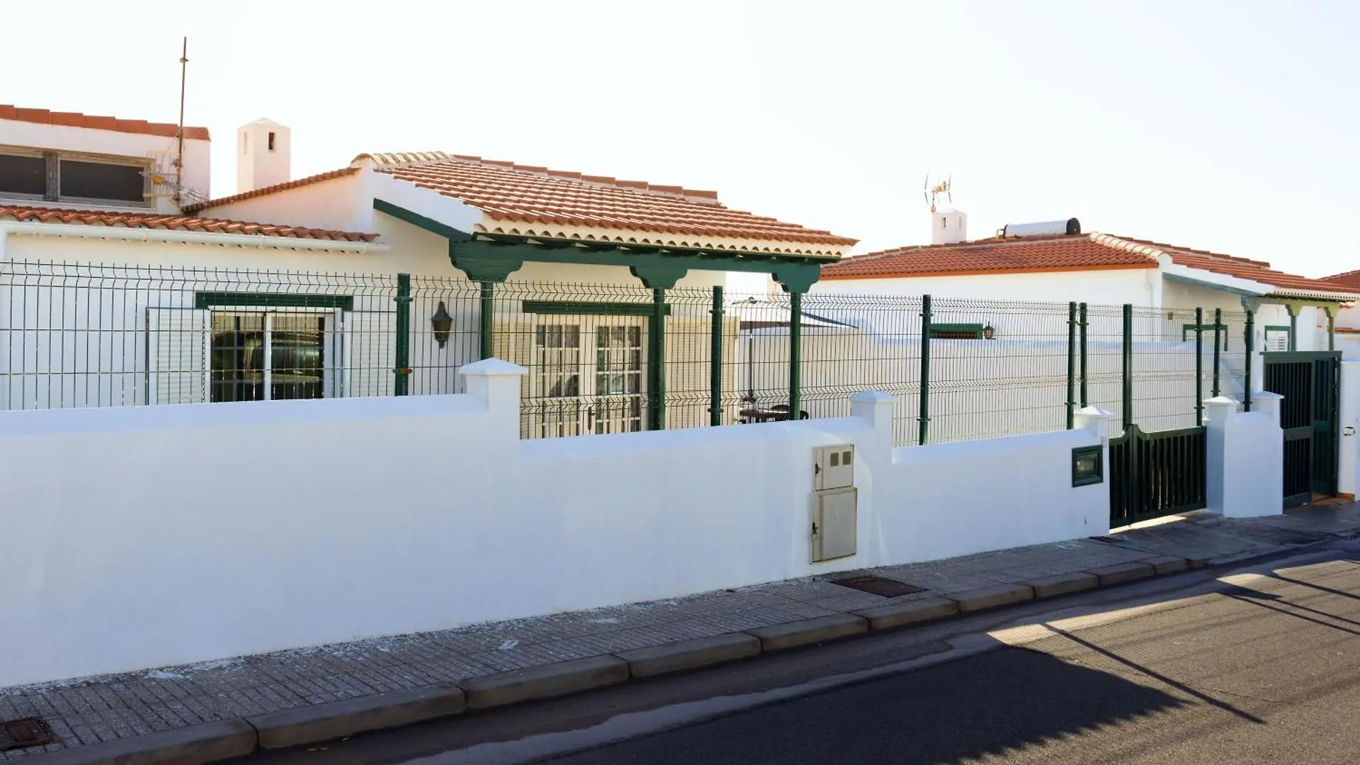 Live Abades Playa Chica & Terrace Apartment 0*, Abades (Tenerife) Spain