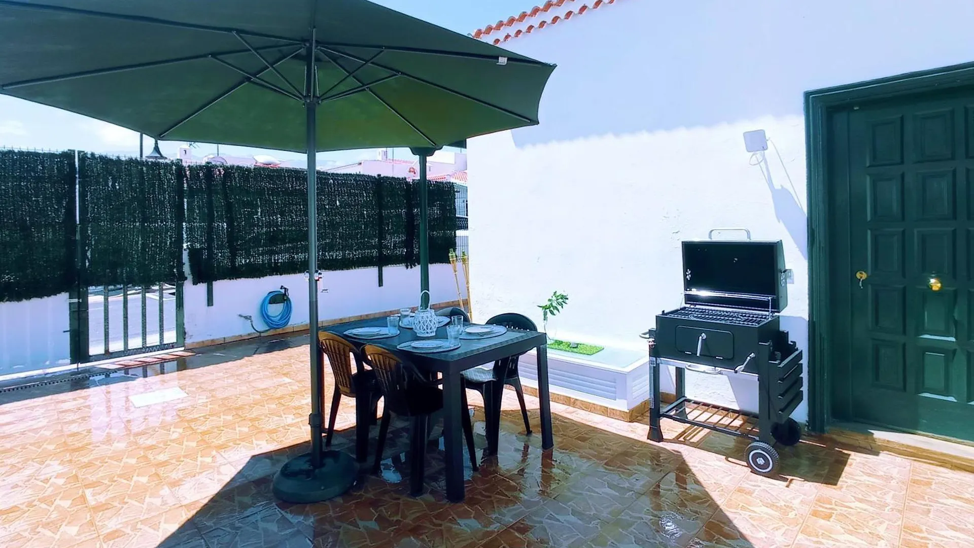 Live Abades Playa Chica & Terrace Apartment Spain